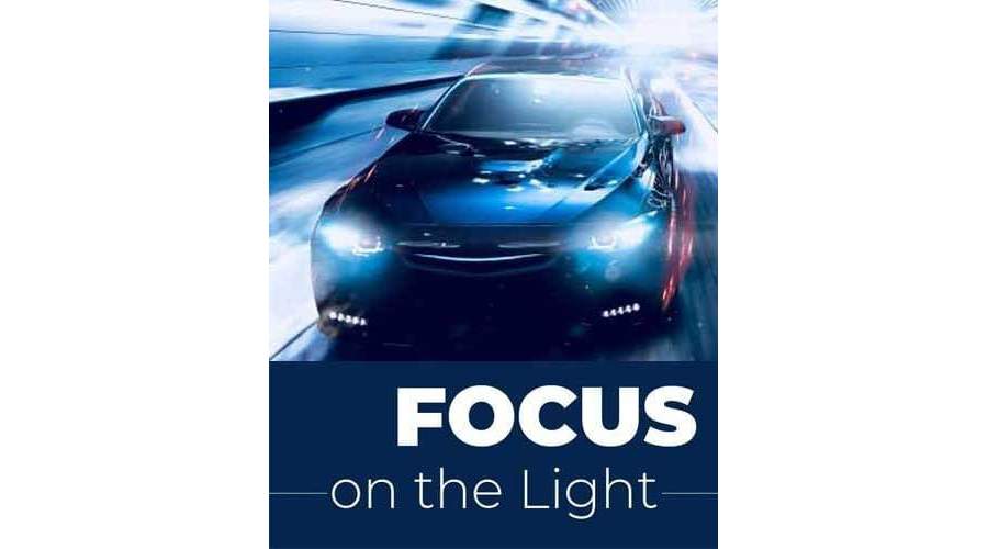 Lunettes de vue Ray-Ban Mega wayfarer RX0840V RB0840V 8296 51-21 Dark Translucent Blue en stock